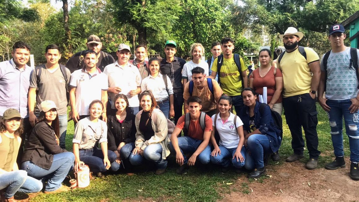 En Caazapá se destaca la Jornada de capacitación en Diagnóstico y Planeamiento Rural Participativo