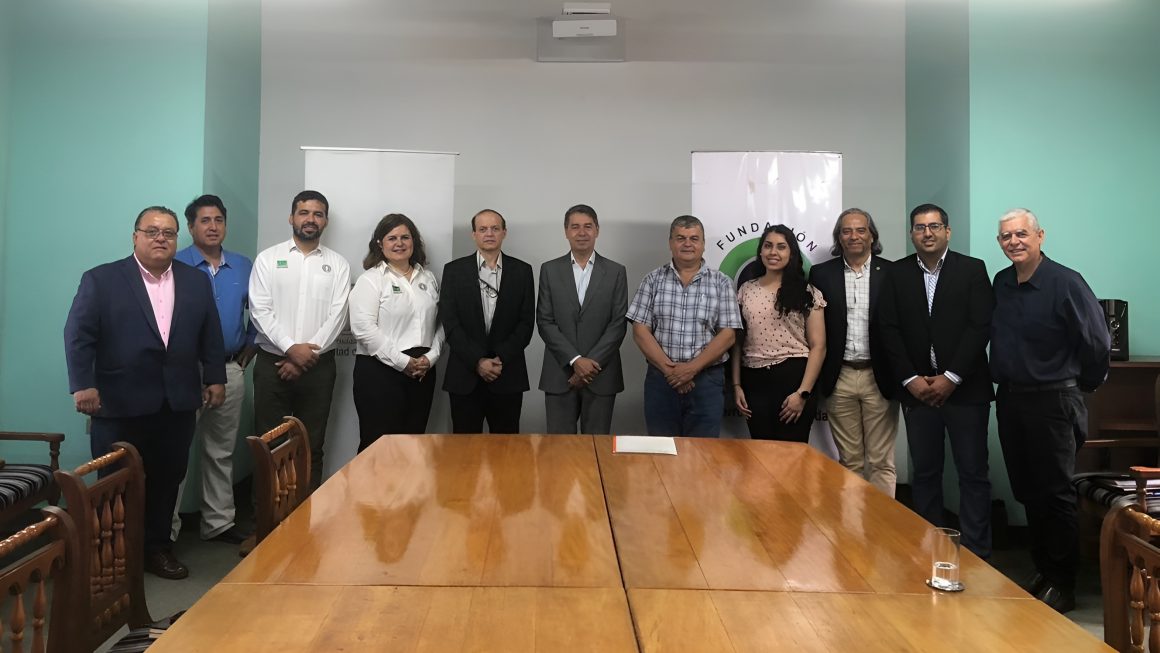 La FCA/UNA firmó convenio con la Fundación Yvy Porã