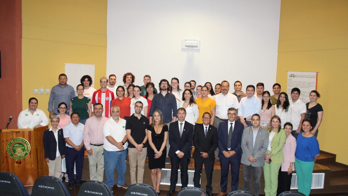 Comitiva de universidad italiana visitó la FCA/UNA