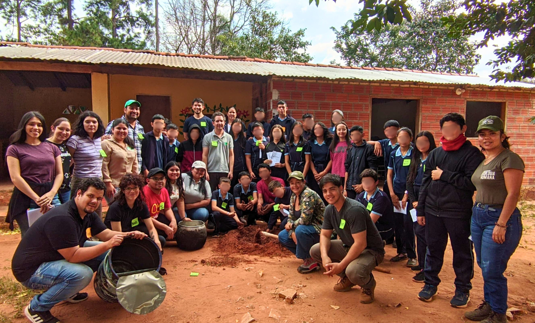 Taller de técnicas bioconstructivas en fogones de uso eficiente de biomasa
