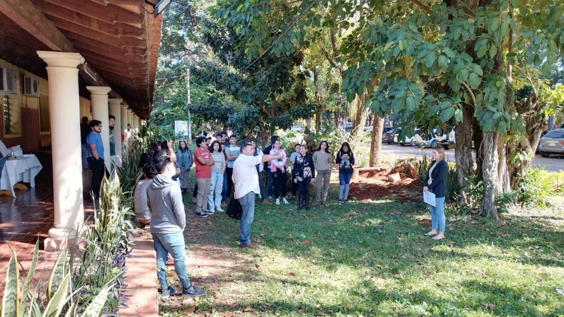 Charla sobre Gestión del Arbolado de los Jardines de la Carrera de Ingeniería en Ecología Humana