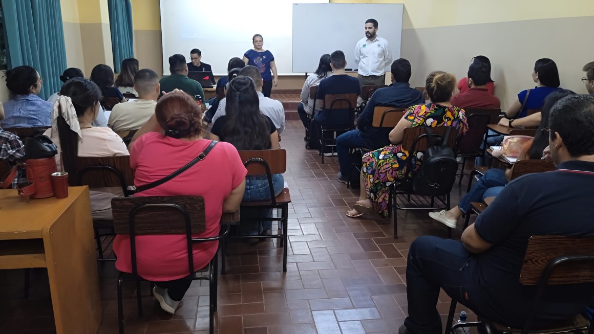 Acto de bienvenida a los estudiantes de la Especialización en Didáctica Universitaria de la FCA/UNA
