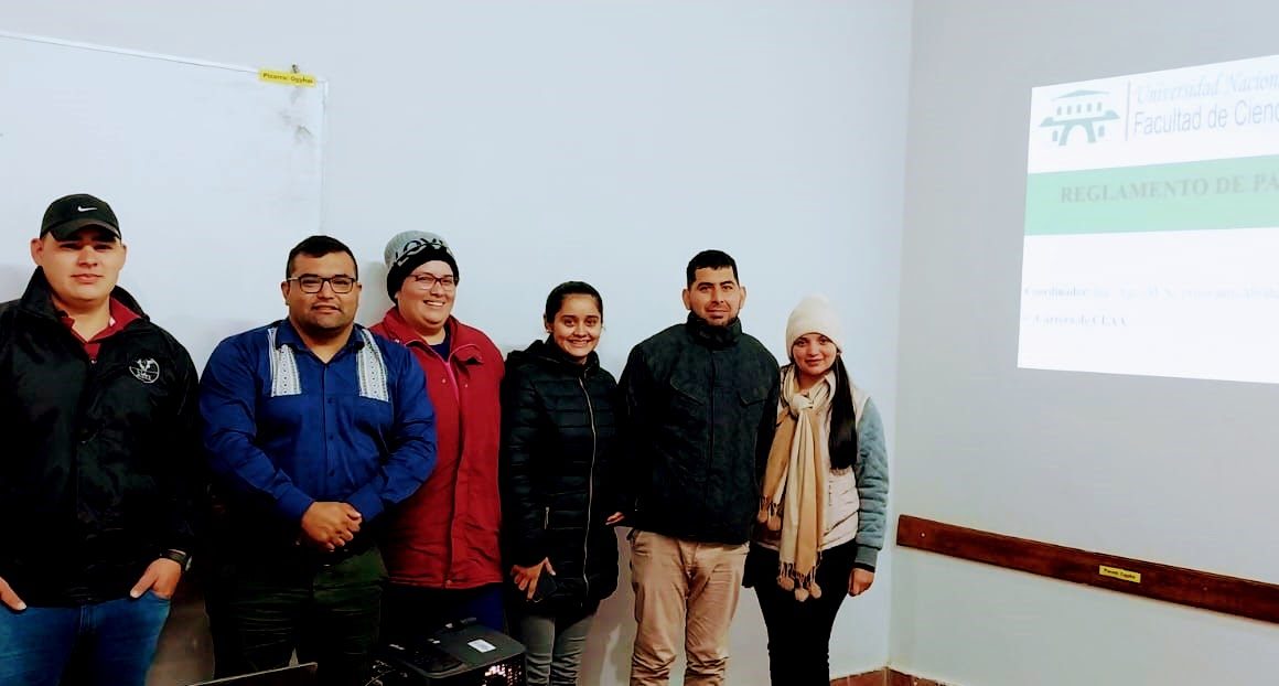 Socializan reglamento de pasantía en Filial Caazapá de la FCA/UNA