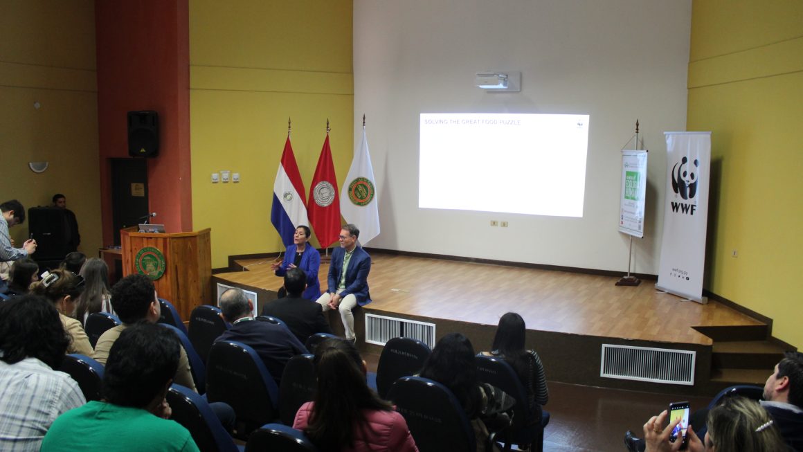Conferencia “Agricultura regenerativa ante la crisis climática” en la FCA/UNA
