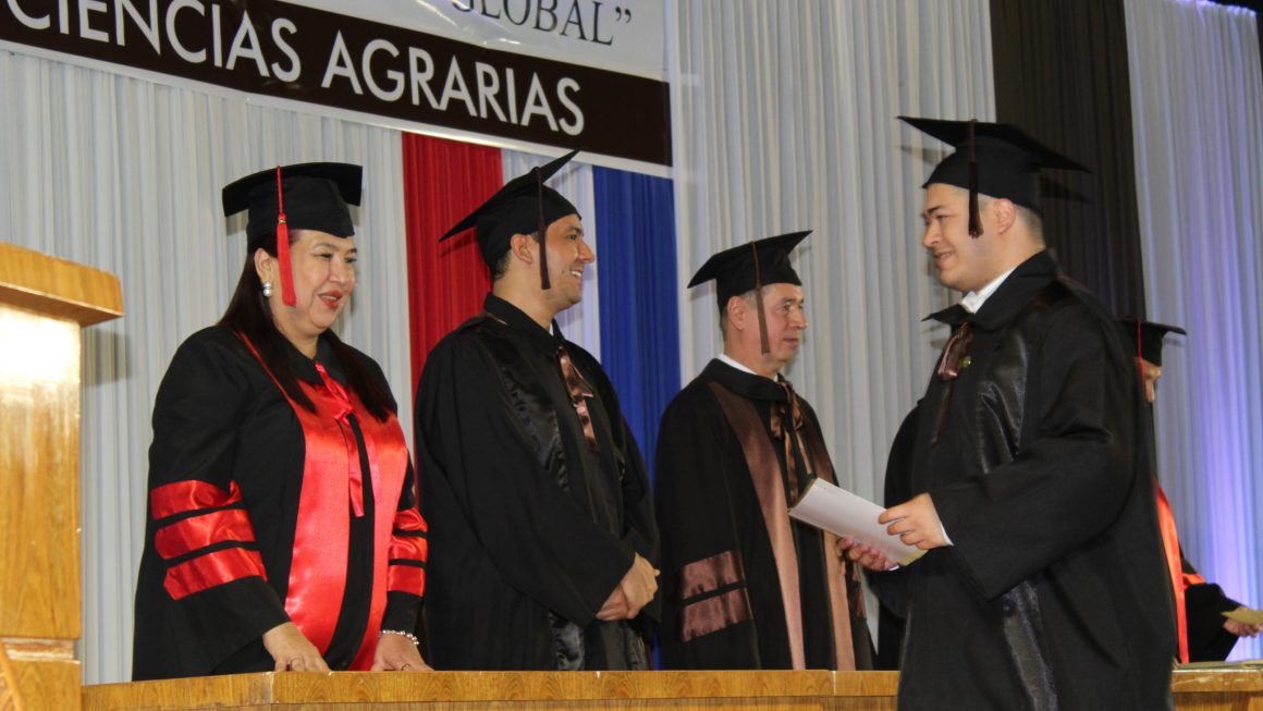 Ceremonia de Graduación Promoción 2023 de la FCA/UNA San Lorenzo