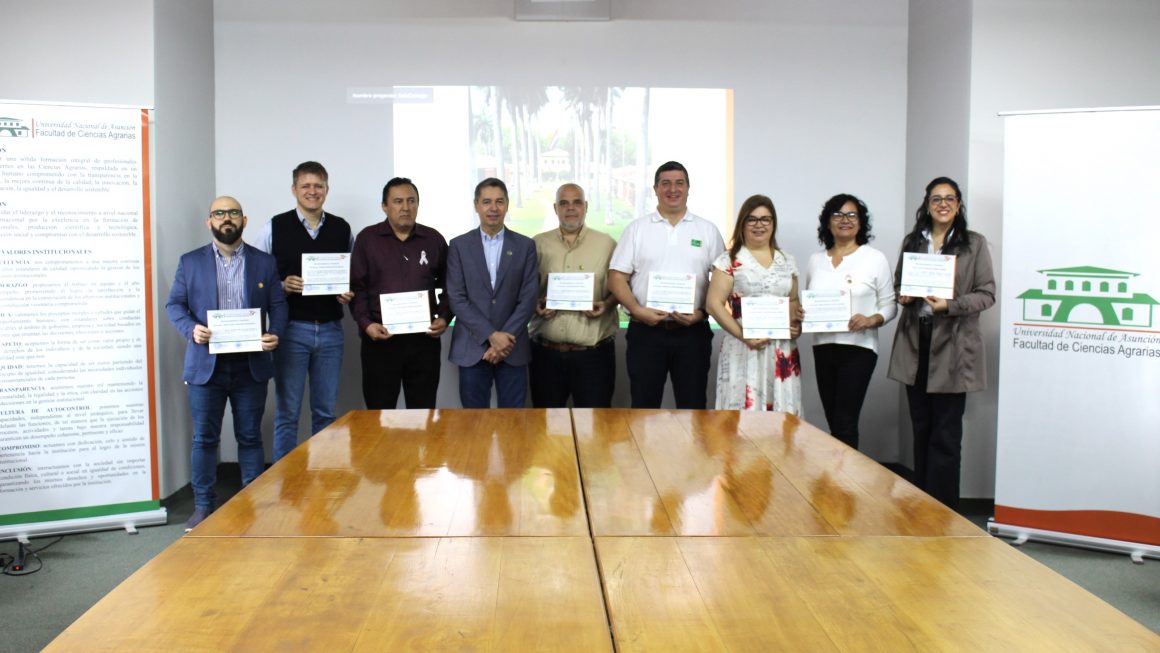 Última sesión ordinaria de Miembros Titulares de los Estamentos Docentes y Graduados del Consejo Directivo, Periodo 2021 – 2024