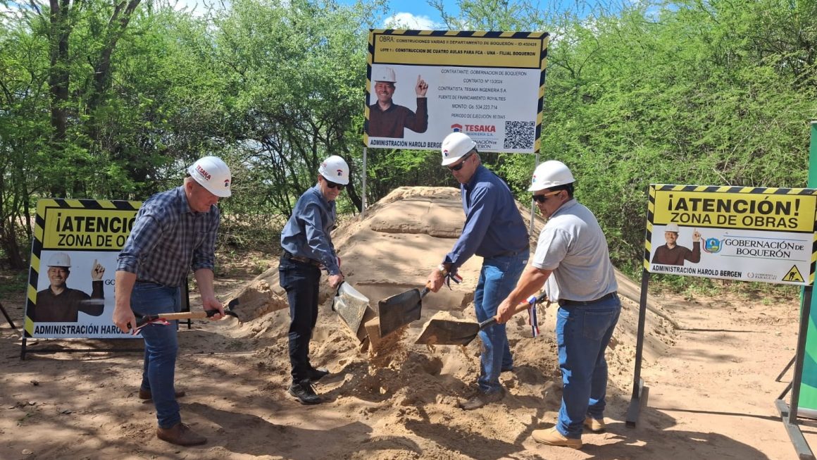 Palada inicial para la construcción de cuatro aulas en la FCA/UNA Filial Boquerón