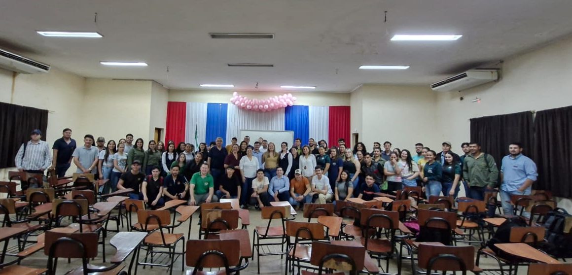 La FCA/UNA Filial PJC brinda espacio para abordar la salud mental estudiantil
