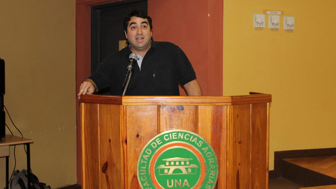 Seminario: “Importancia de la Iniciación Científica durante la Graduación”    Facultad de Ciencias Agrarias – UNA