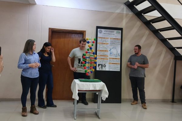 FCA/UNA Filial Boquerón promueve la ciencia y la educación aplicada con su primera feria