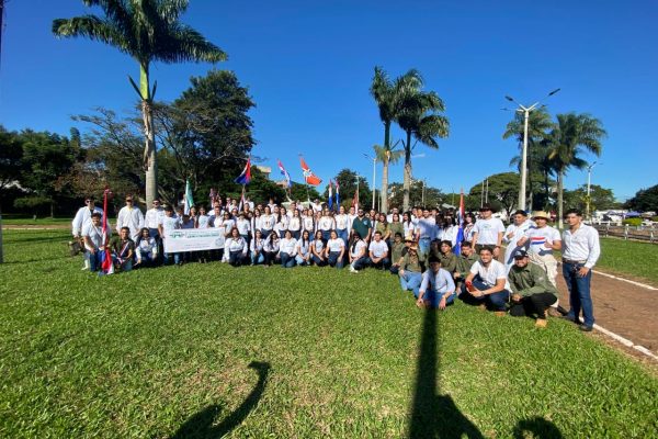 FCA/UNA, Filial Pedro Juan Caballero rindió homenaje a la patria