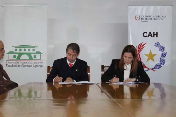 FCA/UNA y Crédito Agrícola de Habilitación firmaron convenio