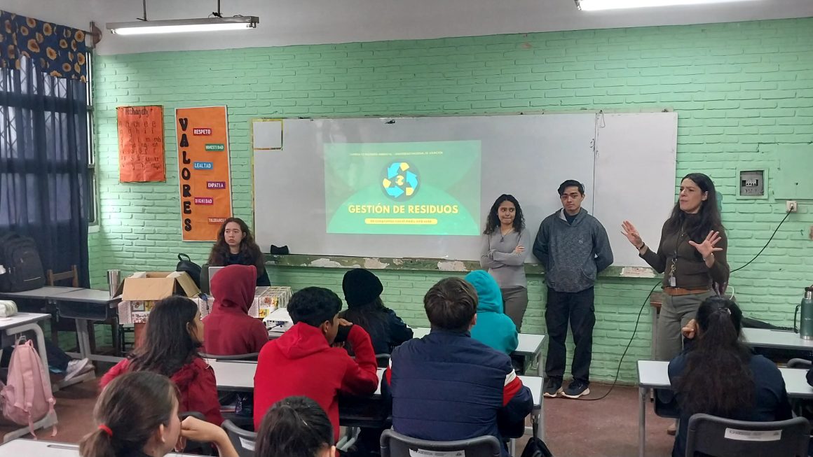 Estudiantes de la FCA/UNA lideran jornada ambiental en Capiatá