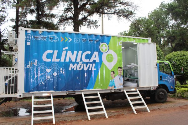 Jornada de servicios sanitarios gratuitos en la FCA/UNA