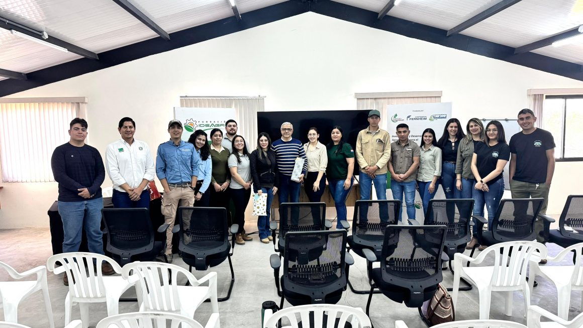 FCA/UNA y Fundación IDEAGRO desarrollan taller de escritura científica para profesionales