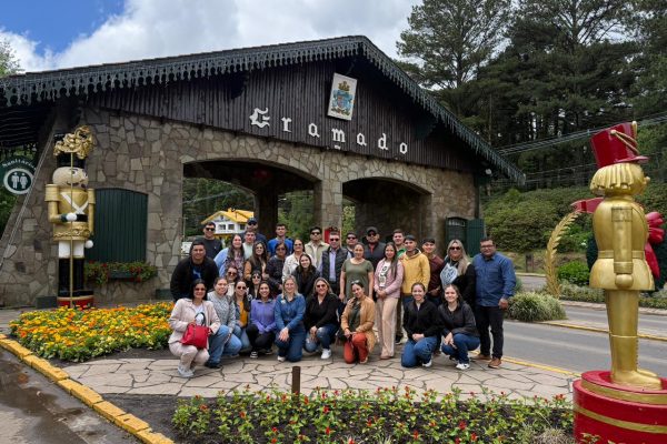 De Caazapá a Brasil: una gira internacional para conocer agroindustrias y emprendedurismo