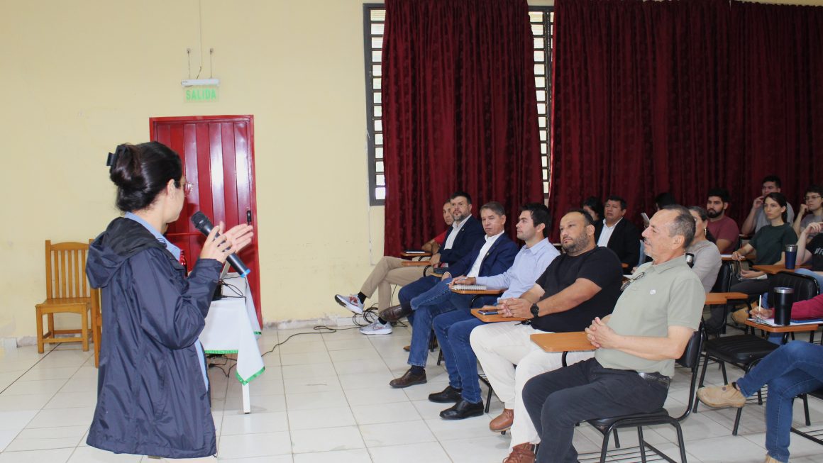 Capacitación Técnica sobre Producción de Plántulas y Protección de Plantas en la FCA/UNA