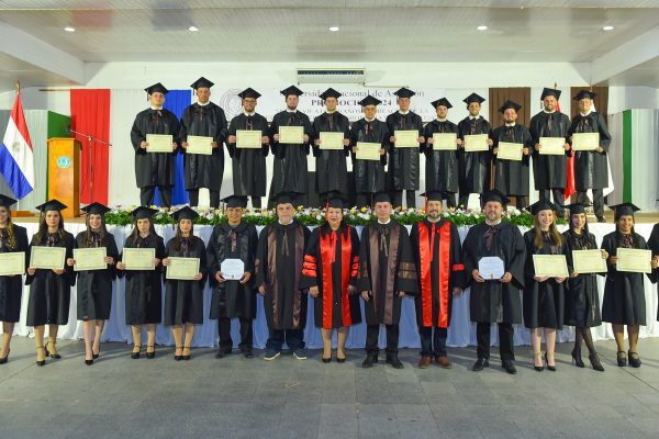 Ceremonia de Colación de la FCA/UNA Filial Santa Rosa Misiones