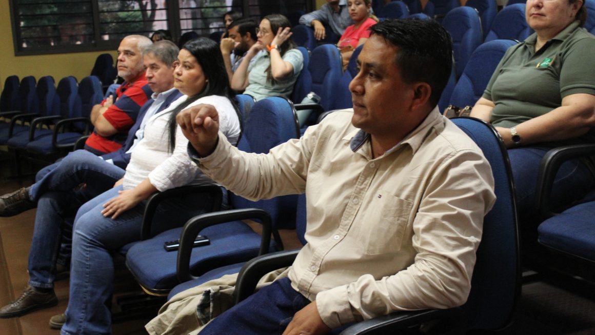 Docentes y profesionales participaron del Seminario sobre la Producción de papa en el Paraguay