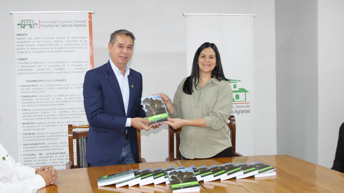 FCA/UNA recibió donación de la empresa Paracel