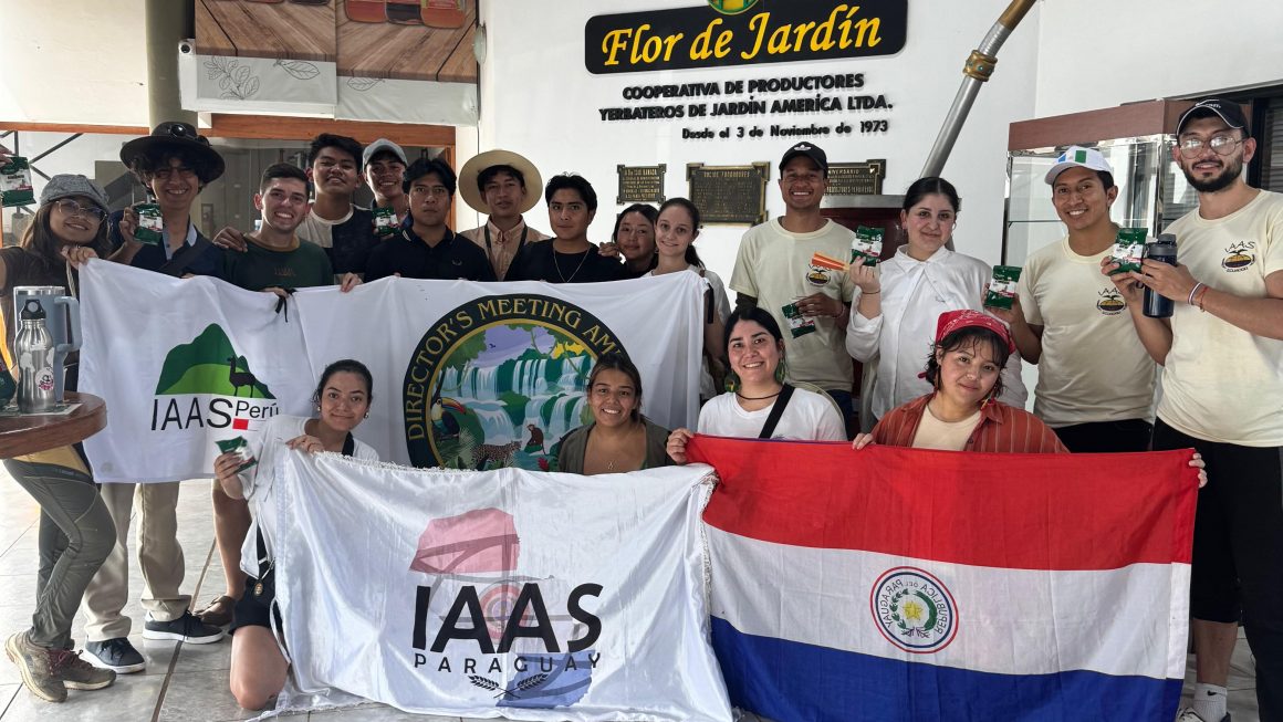 Estudiantes de la FCA/UNA representaron al país en encuentro de directores de la IAAS América 2026