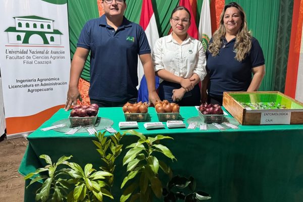 FCA/UNA Filial Caazapá participó en la Expo Departamental Caazapá 2026