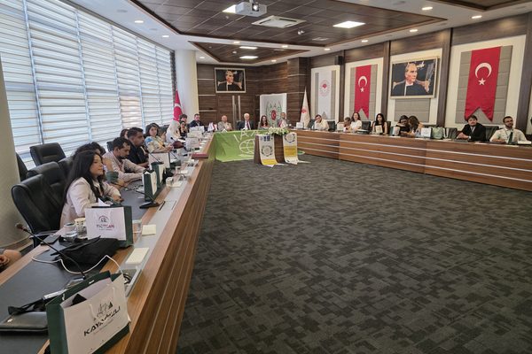 Estudiante de la FCA/UNA en el Congreso Mundial de la IAAS