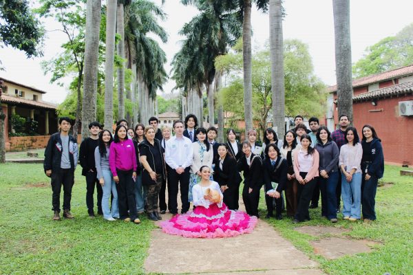 FCA/UNA recibió a delegación de la Universidad Nacional de Yokohama en una jornada de intercambio académico y cultural