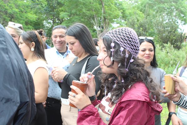 Estudiantes de Colombia visitaron la FCA/UNA