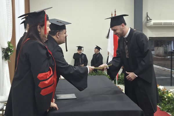 Ceremonia de colación de la FCA/UNA Filial San Pedro de Ycuamandyyú